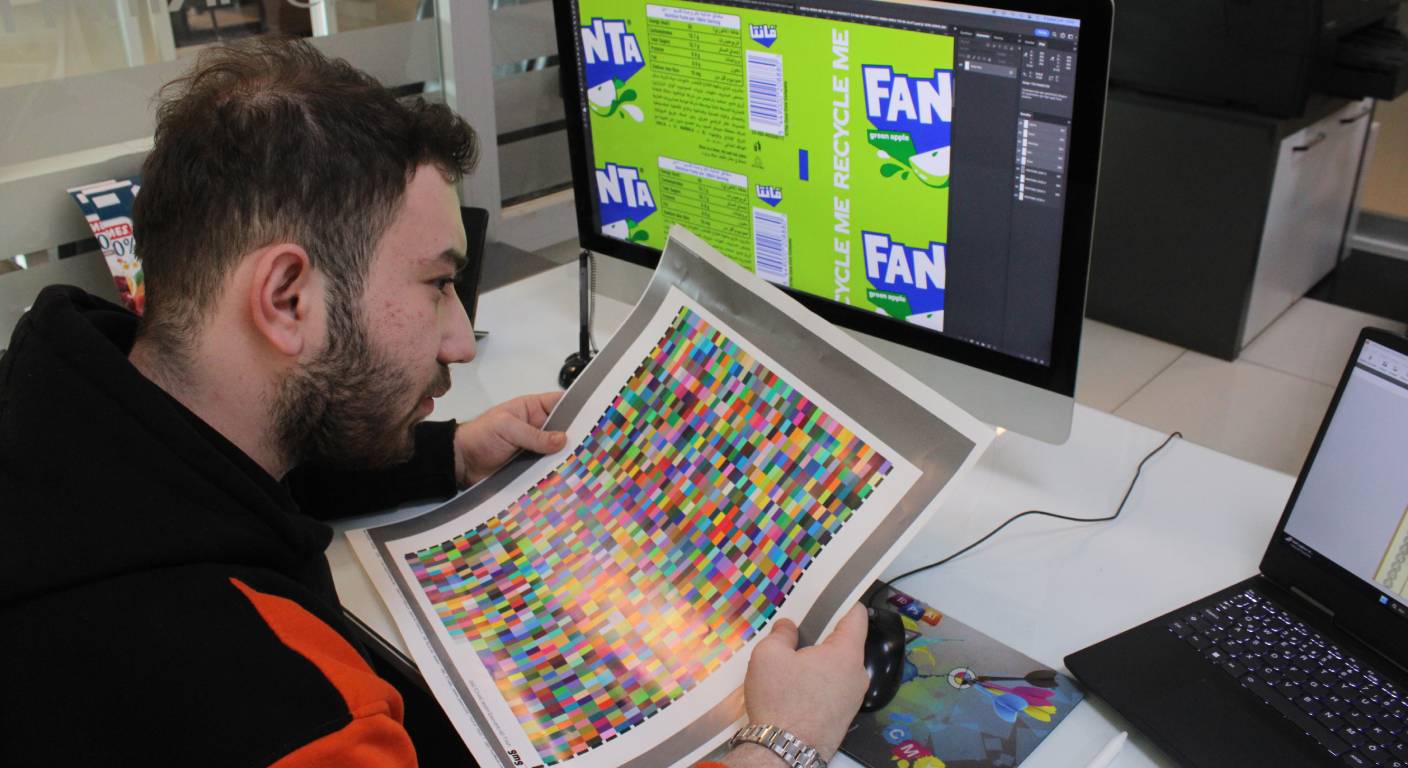 Ekranda Başka, Baskıda Başka Derdine Son! Grafik Departmanı Nasıl Çalışır?